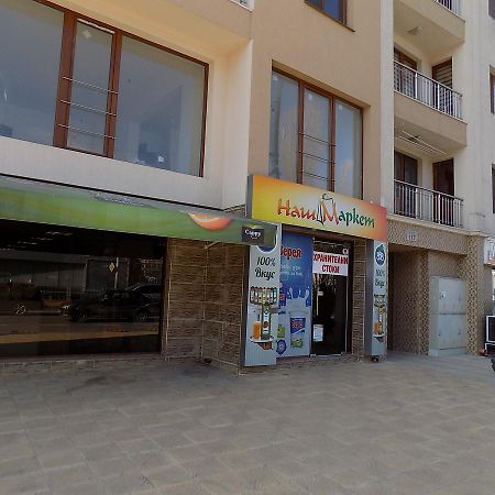 Apartment Silvi Варна Екстер'єр фото