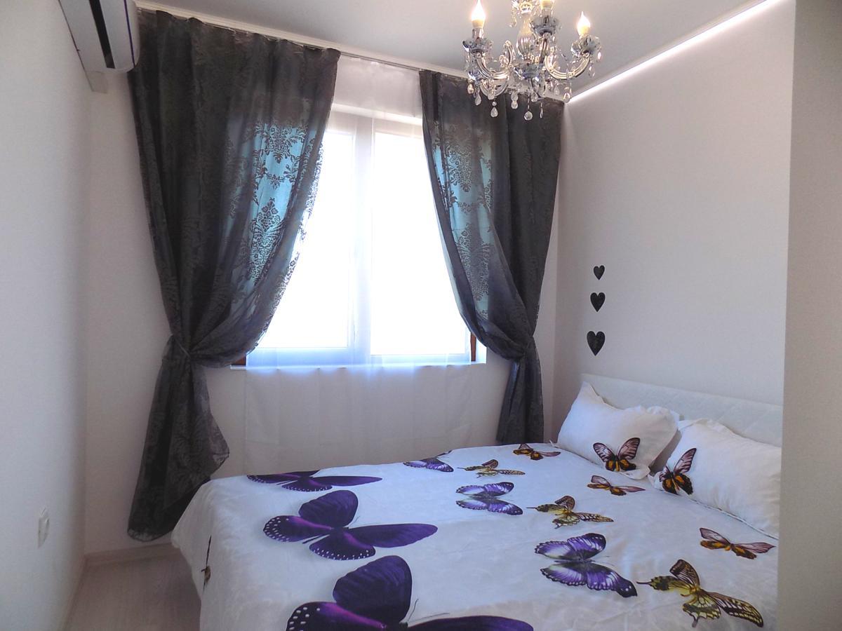 Apartment Silvi Варна Екстер'єр фото