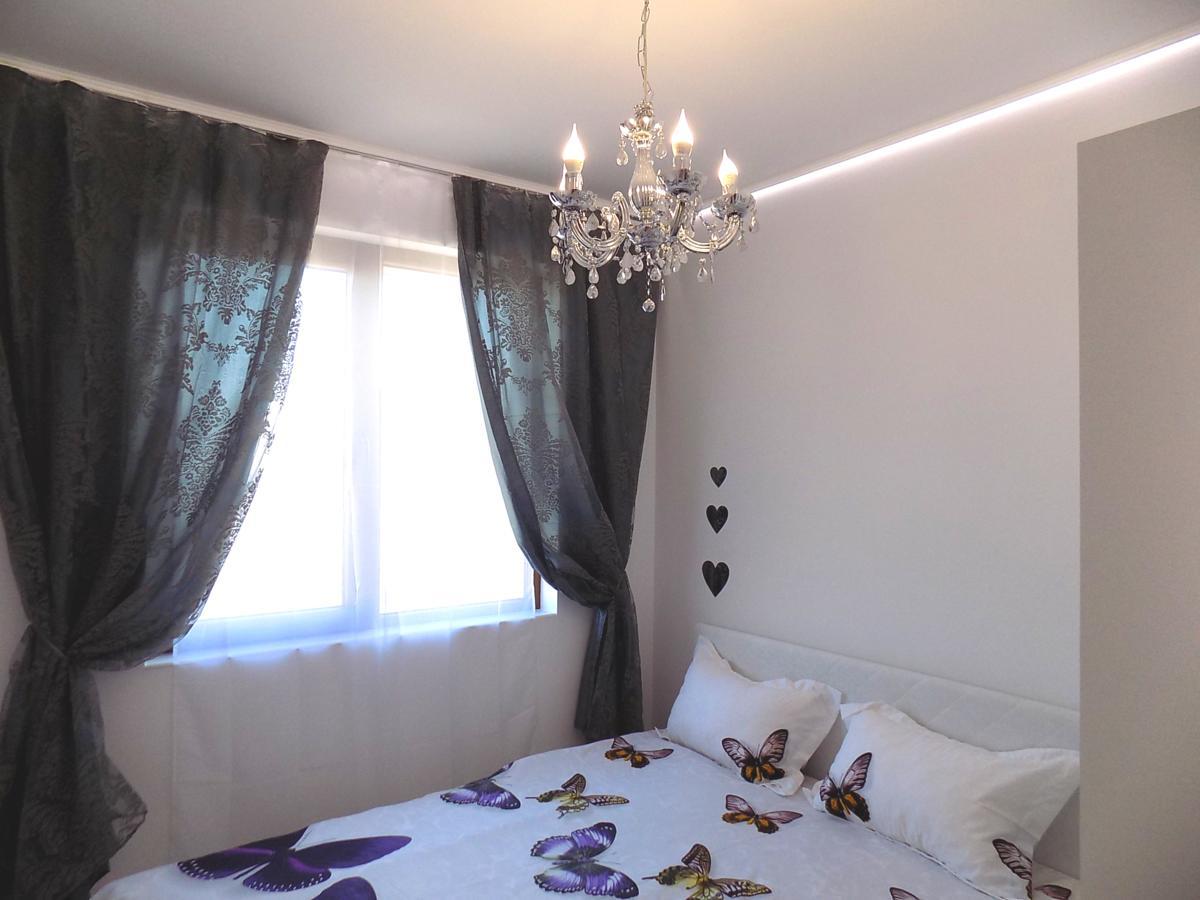 Apartment Silvi Варна Екстер'єр фото