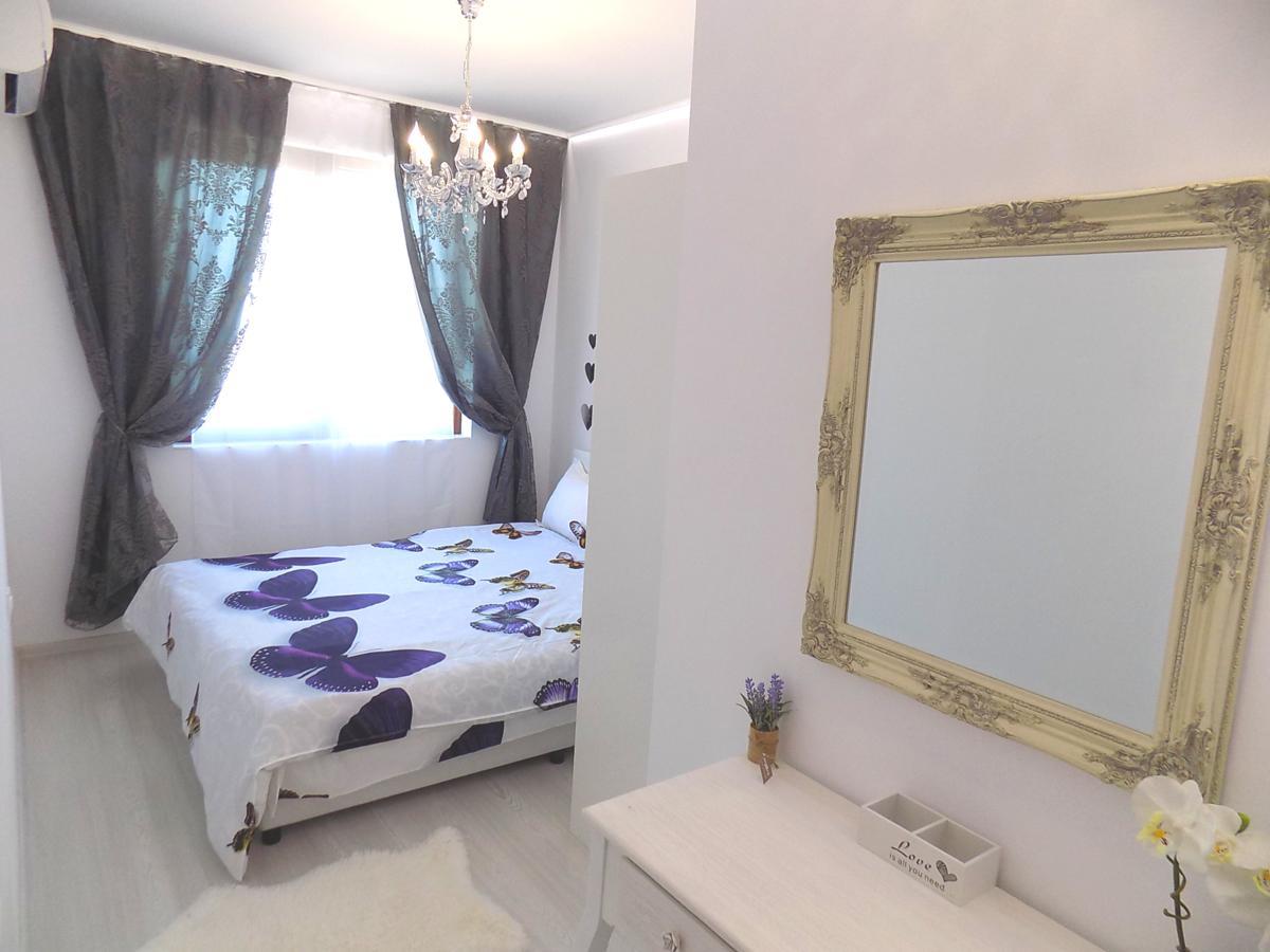 Apartment Silvi Варна Екстер'єр фото